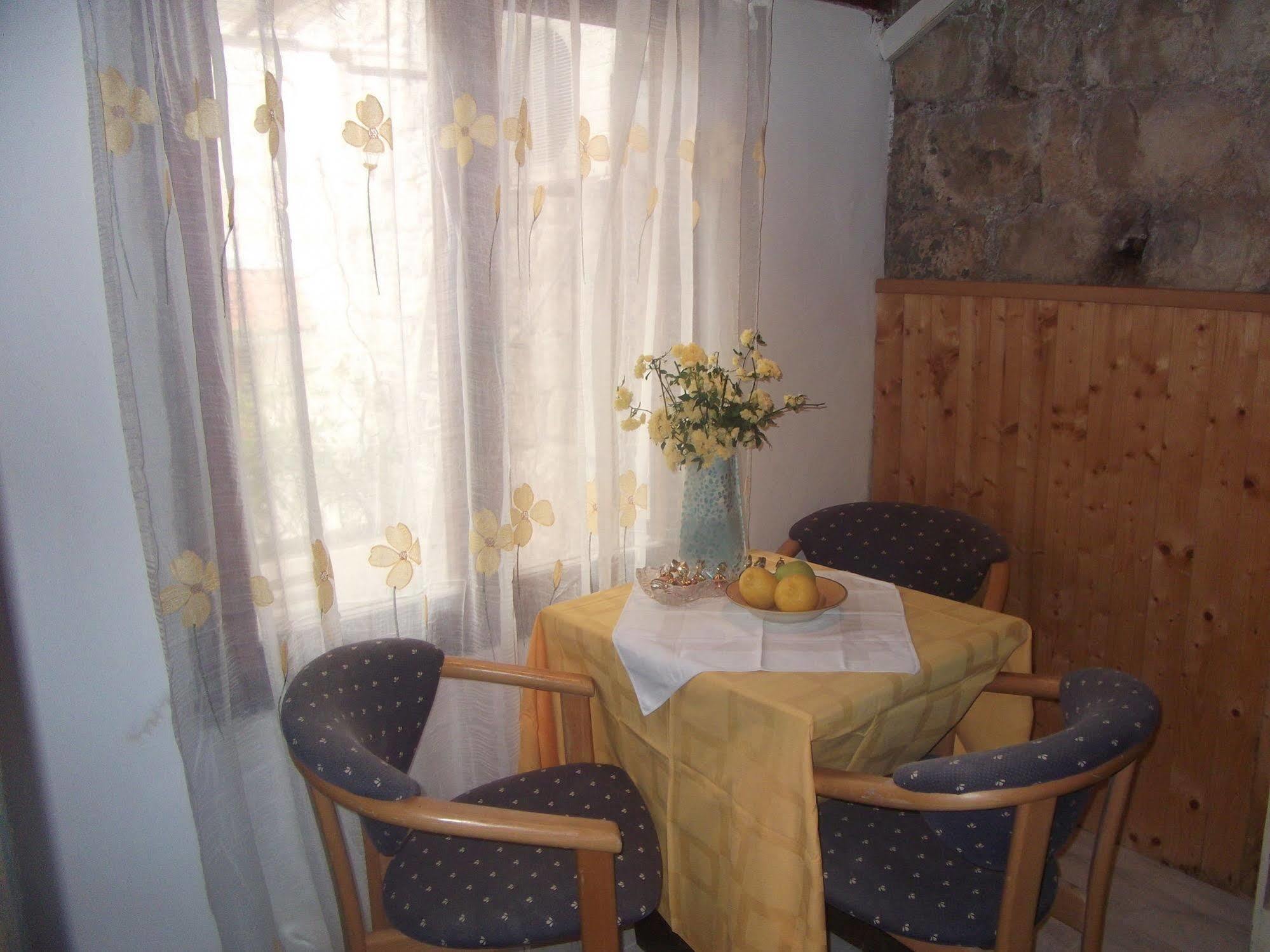 Joy Apartments Old Town Дубровник Экстерьер фото